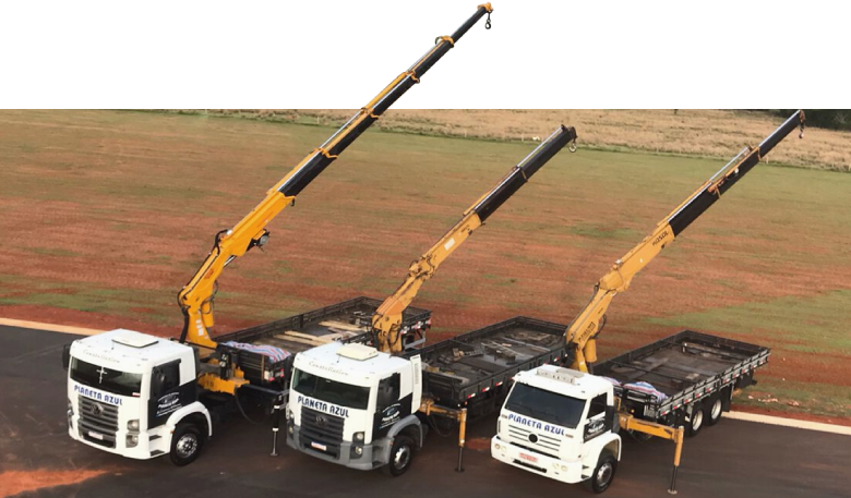 3 Caminhões Munck Guindastes da Transportadora Planeta Azul